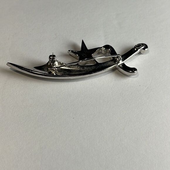 Vintage Kramer Sword Rhinestone Pin - Picture 4 of 4